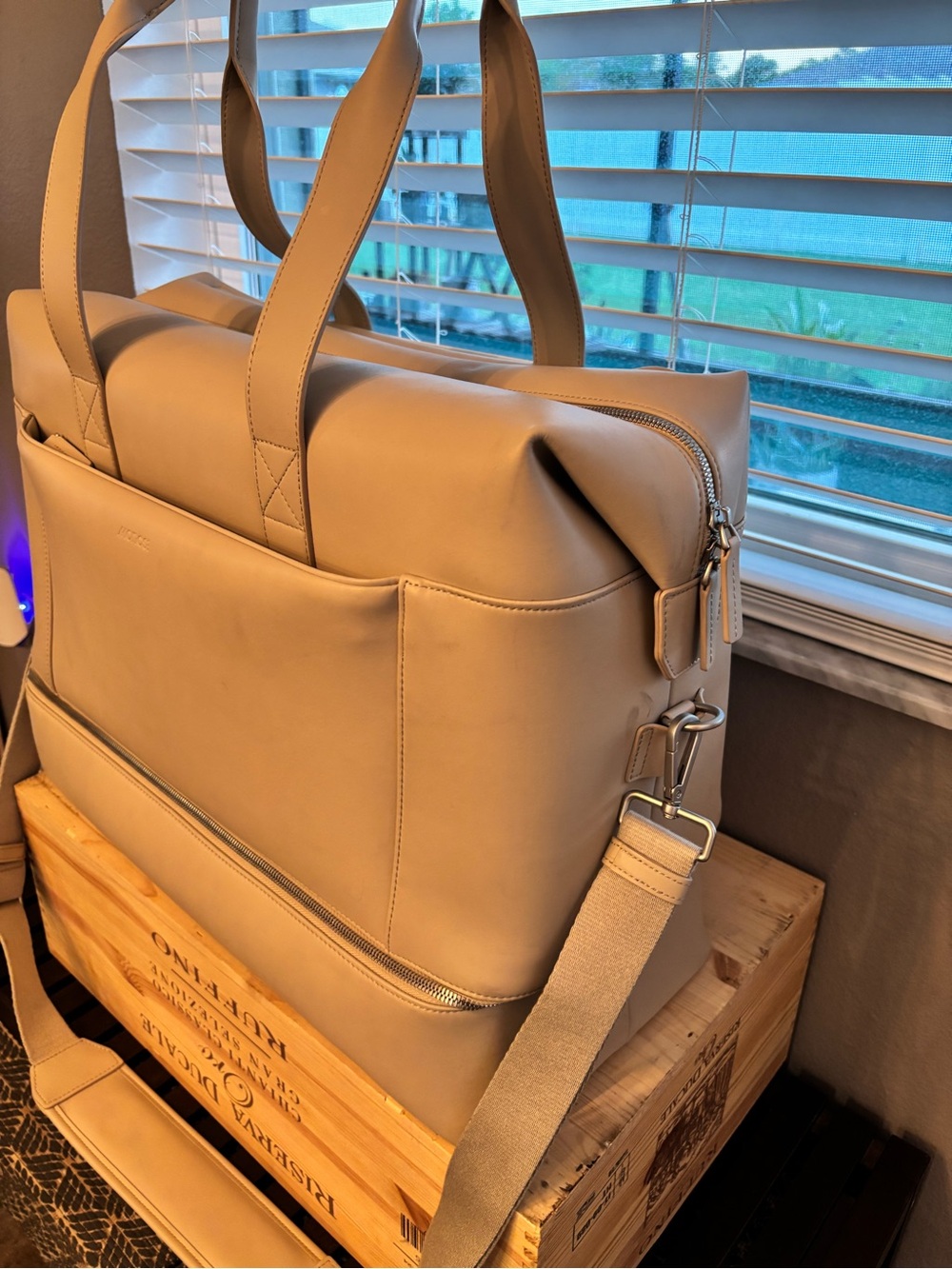 Monos Metro Weekender Beige Travel Duffel Bag - Picture 6 of 12